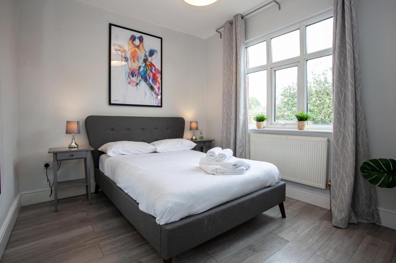 The Safari House - Your Ultimate Relaxation Destination Manchester Buitenkant foto