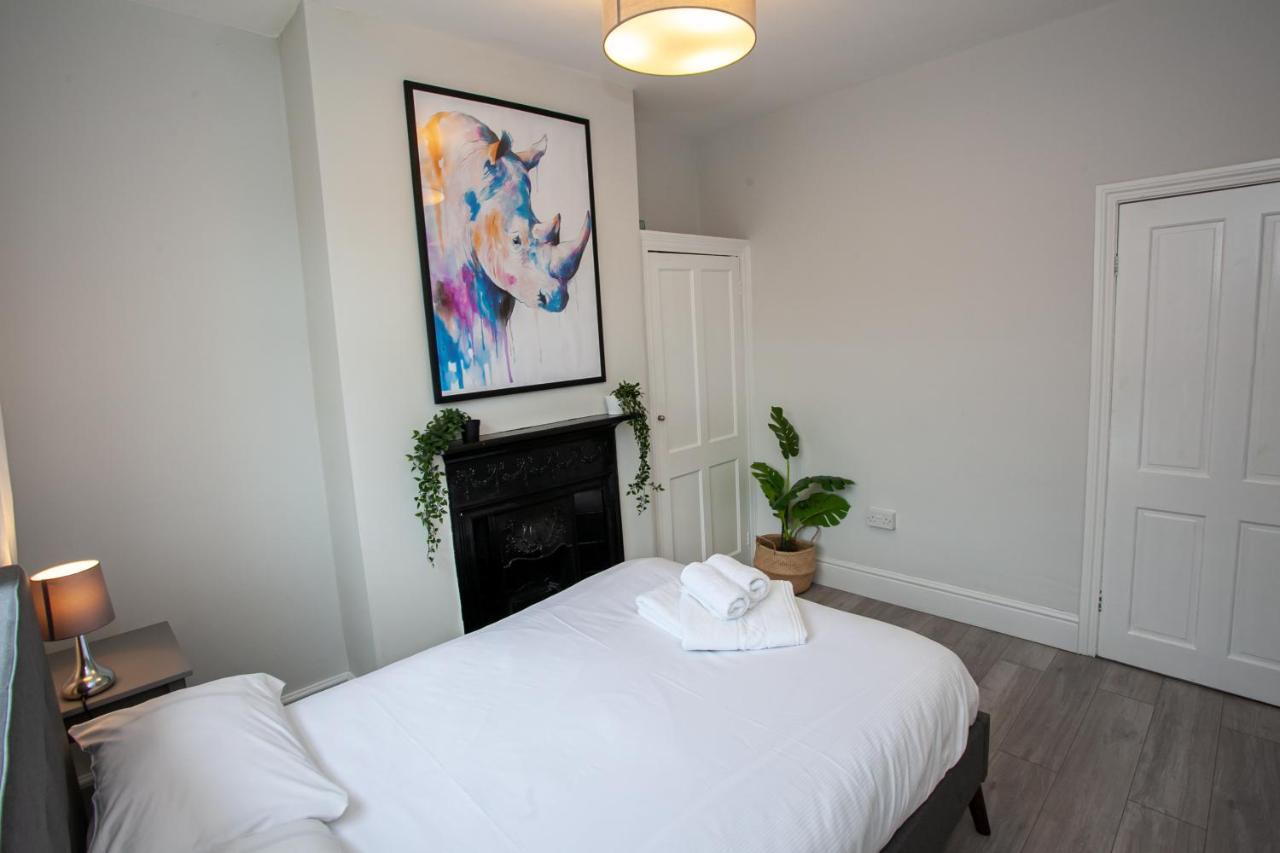 The Safari House - Your Ultimate Relaxation Destination Manchester Buitenkant foto