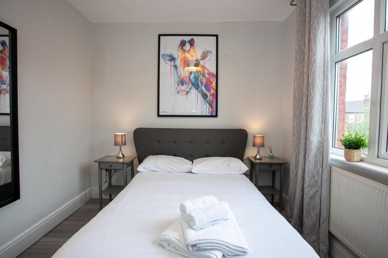 The Safari House - Your Ultimate Relaxation Destination Manchester Buitenkant foto